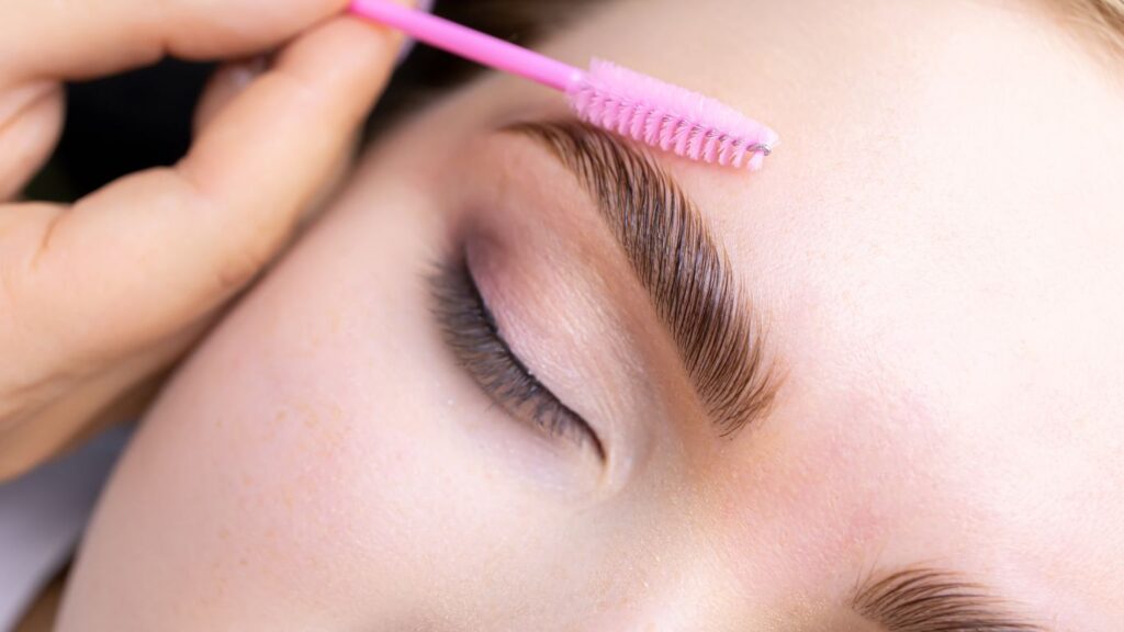 Eyebrow Tinting Services in Wasaga Beach- Bliss Wasaga Nail and Spa